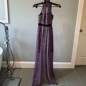 ✨BCBGeneration Floral Halter Maxi Dress – Size 8✨